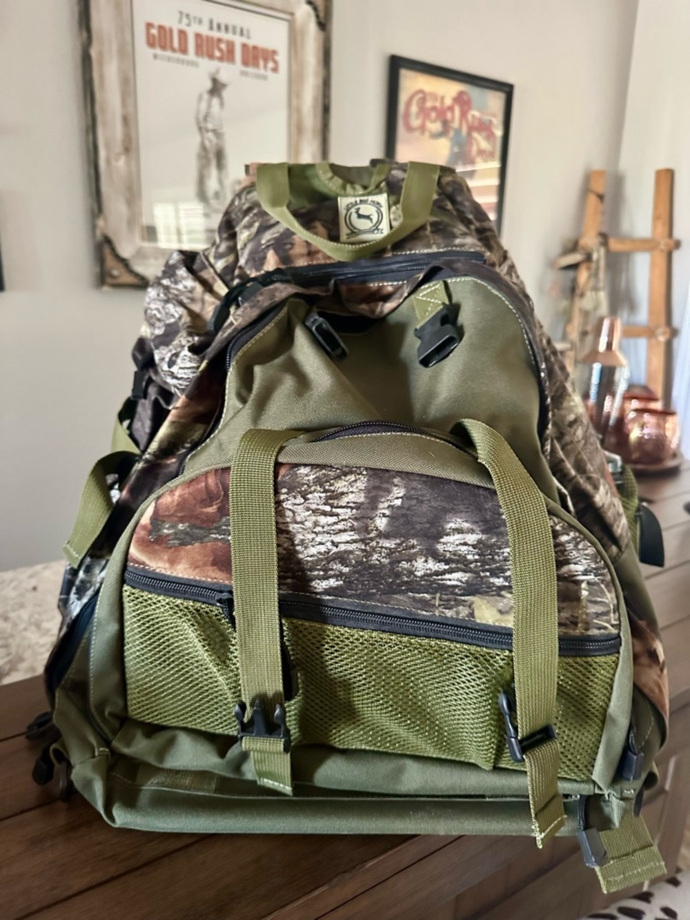 Brand new!  Little Big Horn camouflage hunting back pack